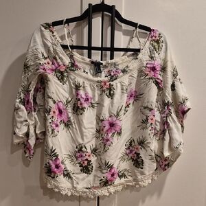 💙Forever 21 White Floral Off-Shoulder Top with Pink Flowers